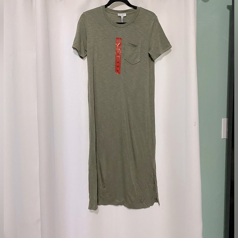 NWT, Jessica Simpson olive green t-shirt dress.